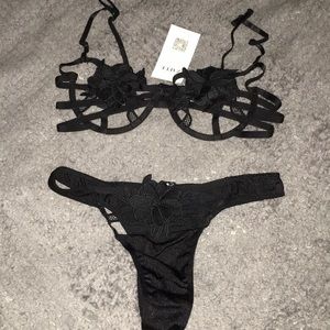 BRAND NEED Zaful bikini!